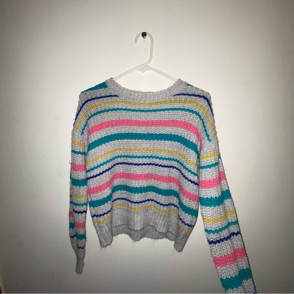 Colorful striped sweater - Picture 1 of 3
